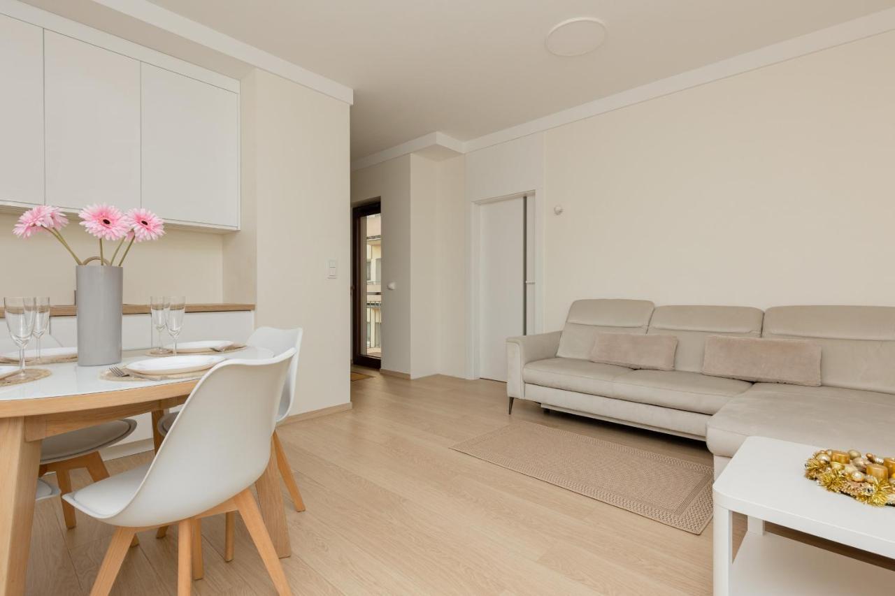 Warsaw Apartment Woronicza Home Office By Noclegi Renters Buitenkant foto