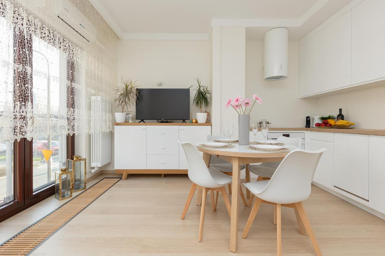 Warsaw Apartment Woronicza Home Office By Noclegi Renters Buitenkant foto